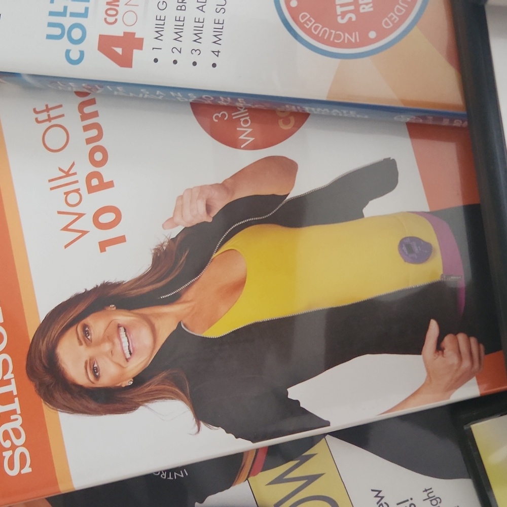 Leslie Sansone Walk at Home DVD Set - Picture 4 of 9